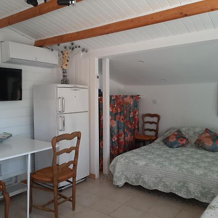 Mormoiron Chalet Au Pied Du Mont Ventoux מראה חיצוני תמונה